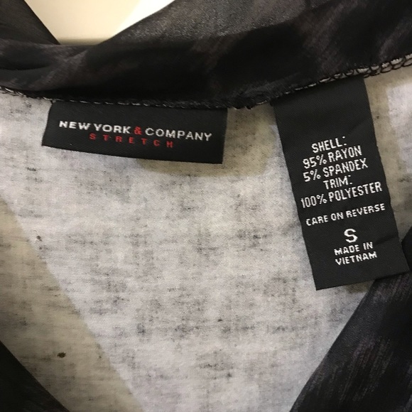 New York and Co ,Leopard print , Gray ,small - Picture 6 of 8